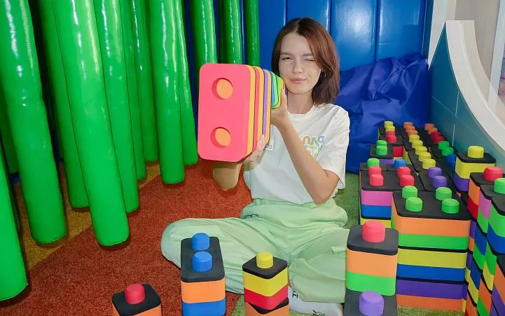 ИГРОВАЯ "ПЛАСТИЛИН ИГРЫ"