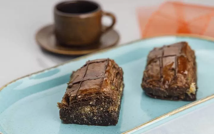 BAKLAVA TATLI